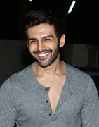 Kartik Aaryan at Judwaa 2 Special Screening