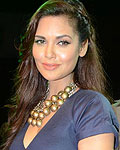 Esha Gupta at Junoon Concert