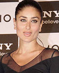 Kareena Kapoor at Kareena Kapoor Unveils Sony VAIO