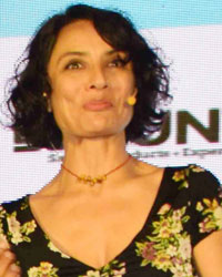 Kareena Launches Bblunt Salon Secret