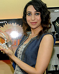 Karishma Kapoor at Karisma Inaugurates Glamour Jewelry Exhibition