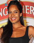 Lisa Haydon at Kingfisher Calendar Hunt PC