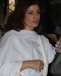 Twinkle Khanna at Krishna Raj Kapoor Prayer Meet