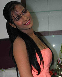 Poonam Pandey at La Piel Clinic Opening