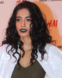 Sarah Jane Dias at Launch of Hennes and Mauritz Store