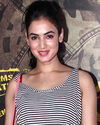 Sonal Chauhan at Lekar Hum Deewana Dil Premiere