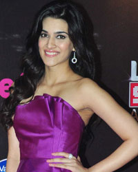 Kriti Sanon at Life OK Screen Awards 2015