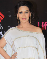 Sonali Bendre at Life OK Screen Awards 2015