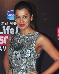 Mugdha Godse at Life OK Screen Awards 2015