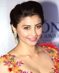 Daisy Shah at Lions Gold Awards 2015