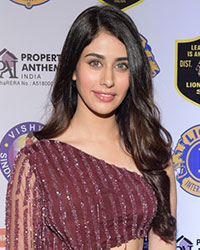 Warina Hussain at Lions Gold Awards 2019