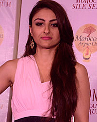 Soha Ali Khan at Livon Moroccan Silk Serum Launch