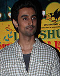 Kunal Kapoor at Luv Shuv Te Chicken PM