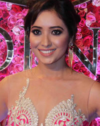 Asha Negi at Lux Golden Rose Awards 2016