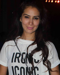 Kim Sharma at Mahindra Blues Festival 2015