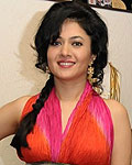 Sonal Sehgal at Mayank-Shraddha Fall Collection Preview