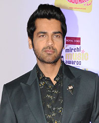 Arjan Bajwa at Mirchi Music Awards 2018