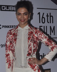 Deepika Padukone at Mumbai Film Festival 2014 Inauguration