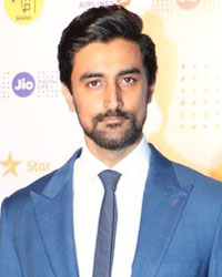 Kunal Kapoor at Mumbai Film Festival 2016