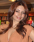 Shama Sikander at Mumbai Mohabbat Aur Tanhai Launch