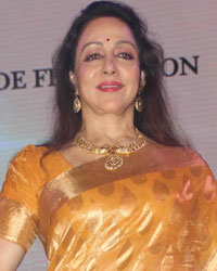 Hema Malini at National Jewellery Awards 2016