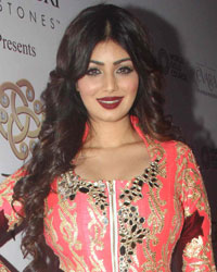 Ayesha Takia at National Jewellery Awards 2016