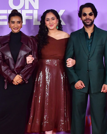 Archana Puran Singh, Patralekha, Rajkummar Rao, Sanya Malhotra, Upendra Limaye