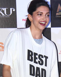 Deepika Padukone and AMitabh Bachchan