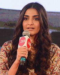 Sonam Kapoor at Padman Promotion at Innovation Conclave