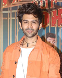 Kartik Aaryan at Pati Patni Aur Woh Trailer Launch