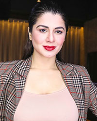 Kainaat Arora at Pepper and Pint Raising The Bar Launch