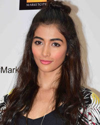 Pooja Hegde at Pooja and Ujjwala Visit H and M Store