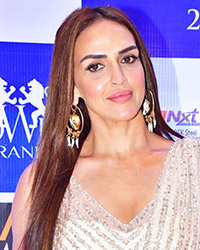 Esha Deol