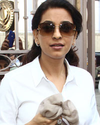 Juhi Chawla at Prayer Meet of Madan Mohan