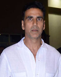 Akshay Kumar at Prayer Meet of Suniel Shettys Father