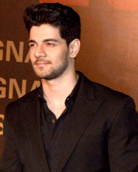 Sooraj Pancholi at Premiere of Film Sarbjit