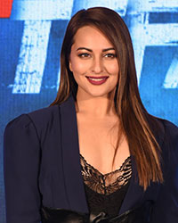 Sonakshi Sinha at Press Meet of Ittefaq Movie