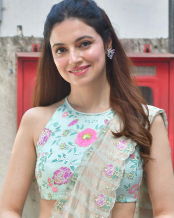 Promotion Of Ek Chatur Naar Movie