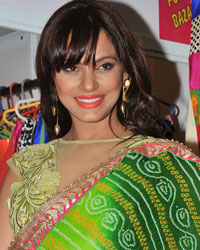 Neetu Chandra at Puncham Bazaar 2015