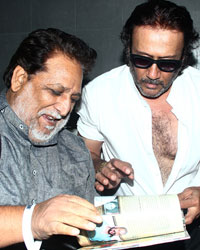 Photographer RT Chawla and Jackie Shroff