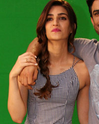 Kriti and Sushant Singh Rajput Kriti and Sushant Singh Rajput