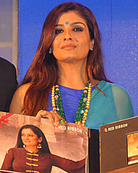 Rohit Roy, Raveena and Lalitya Munshaw