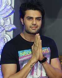 Manish Paul at Raqt Music Launch