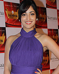 Yami Gautam at Retail Jeweller India Awards 2014