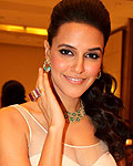 Neha Dhupia