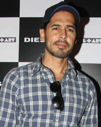 Dino Morea at Rohan Shrestha Photography Exhibition