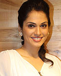 Isha Koppikar at Royale Selangor Store Opening