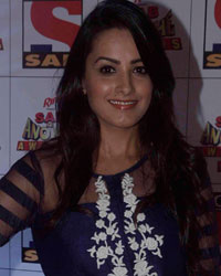 Anita Hassanandani at SAB Ke Anokhe Awards 2015