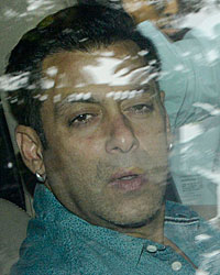 Salman Khan at Salman Attends Hit n Run Case Hearing