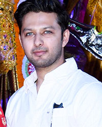 Ishita Dutta with her husband Vatsal Seth